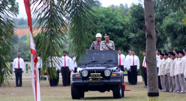 Kapolri Pimpin Upacara Peningkatan Tipe Polda Kepri